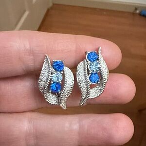 Vintage screw back Coro earrings